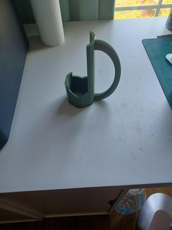 Slim Can Grip Holder