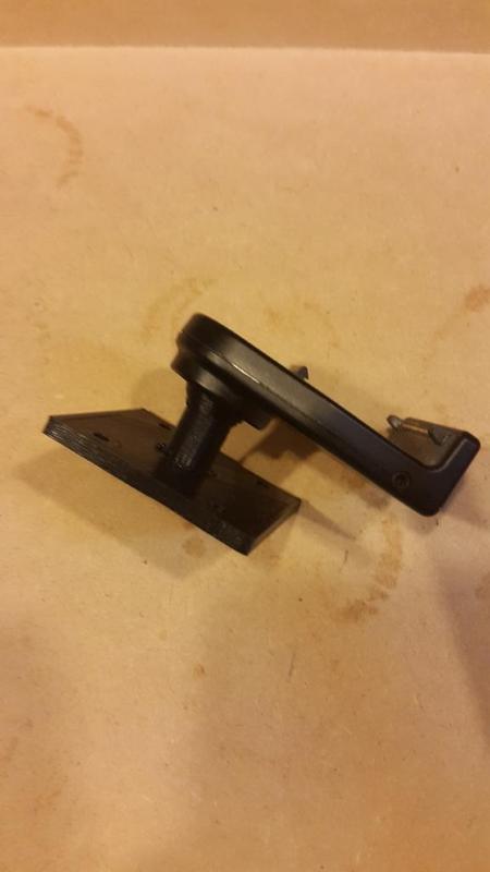 4-Hole AMPS to 17mm Ball Adapter