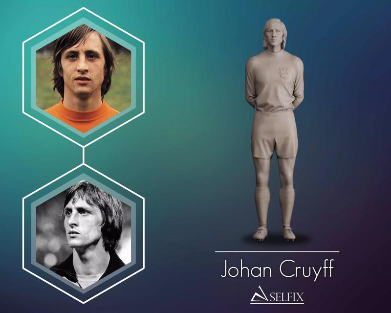 Johan Cruyff sculpture