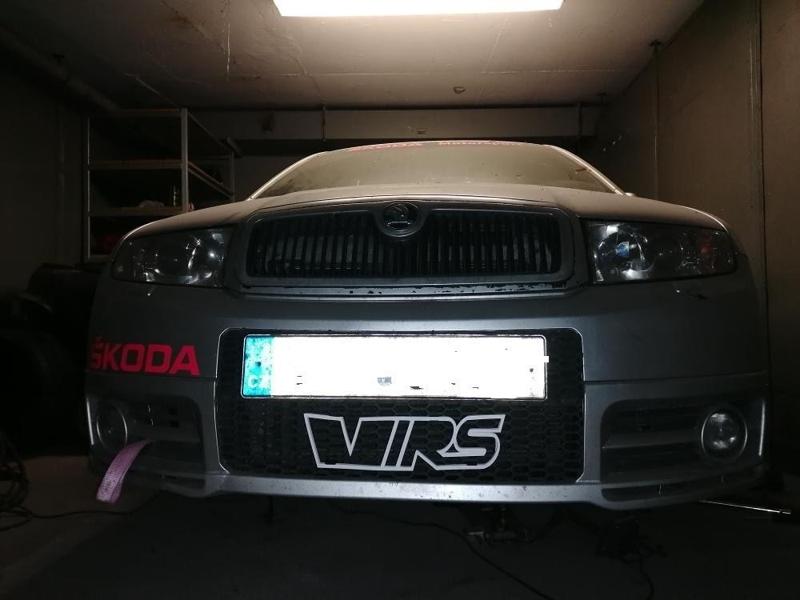 VRS emblem for Front bumper on honeycomb grill