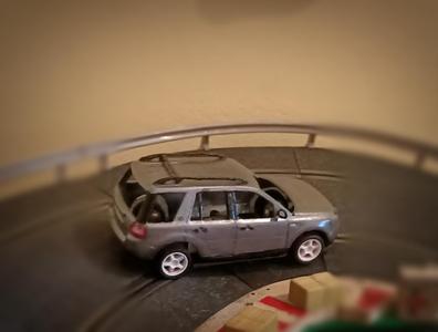 LR2 Freelander 2 2010 slot