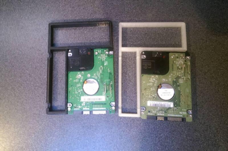 External Sata X-Dock converter (Cooler Master Silencio 550)