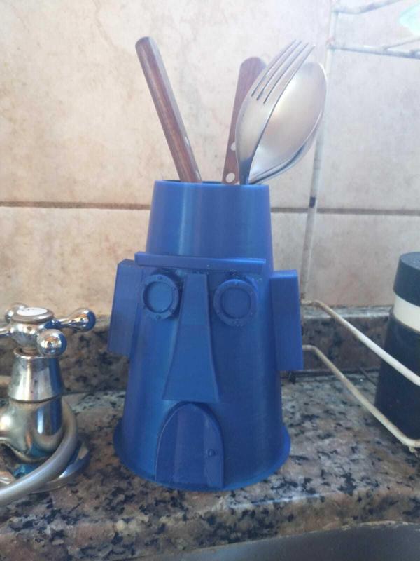 Squidward house cutlery dryer / casa de Calamardo para secar cubiertos