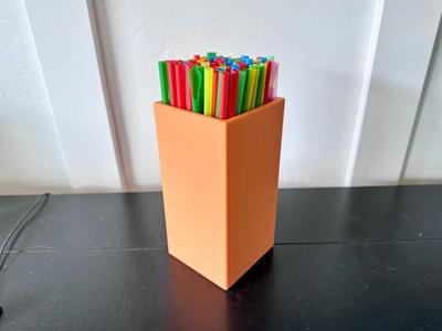 Straw Container
