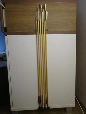 Pfeilhalter  Arrow holder   