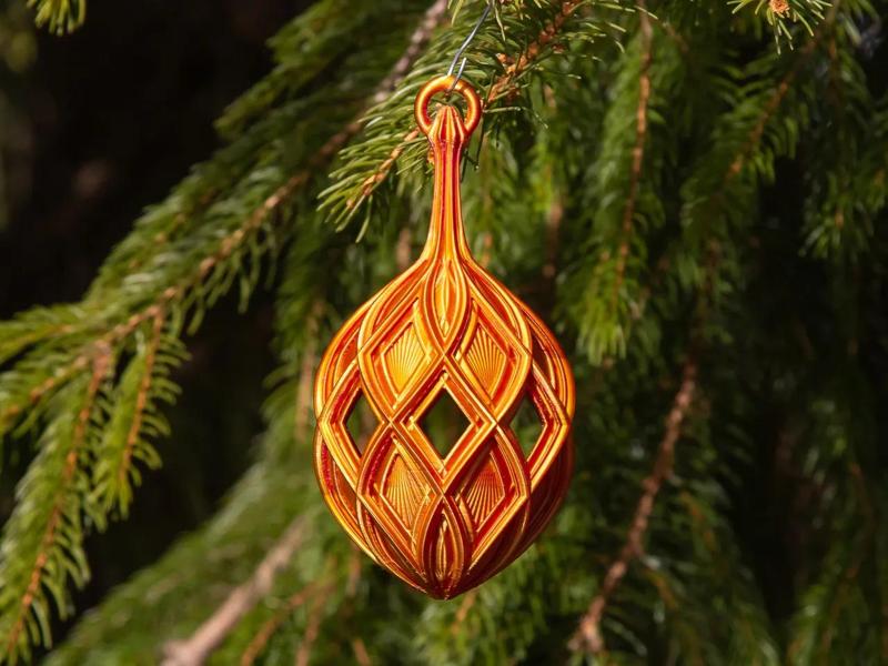 Lattice Diamond Christmas Bulb 2024   