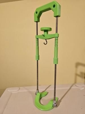 HOMEMADE HOG STRETCHER