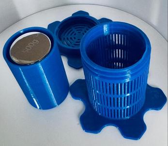 Desiccant or weight container