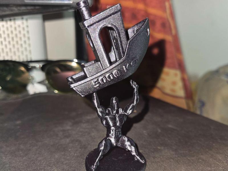 Benchy 5000kg musclor