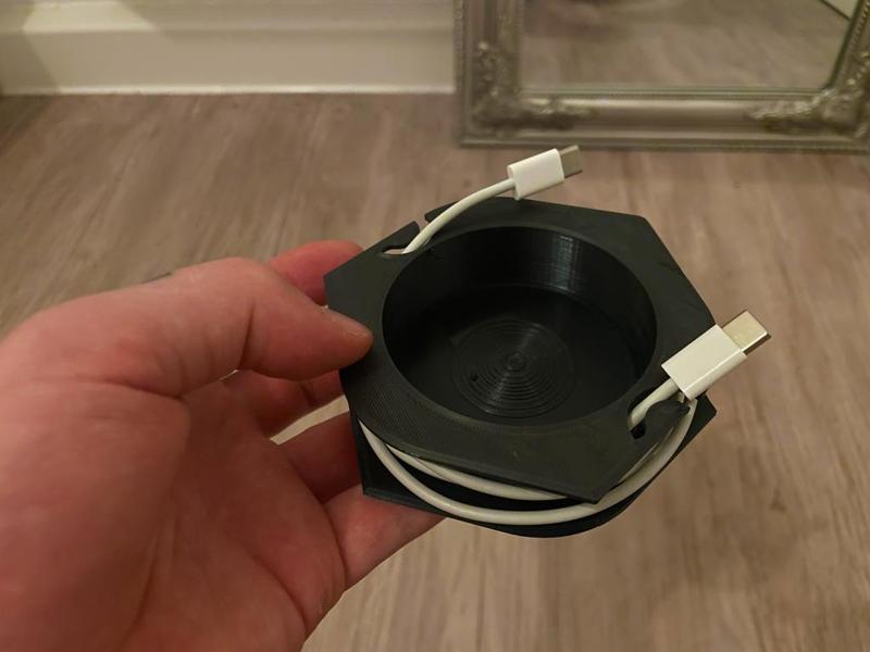 Magnetic Cable Spool 