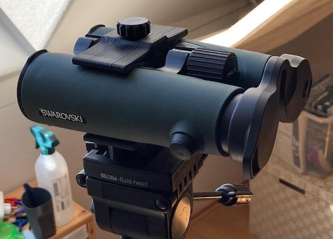 Fernglashalter für Stative / Tripos mount for binoculars