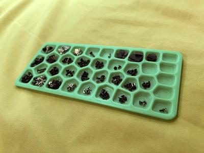 Voronoi Screw Tray 20x8 cm