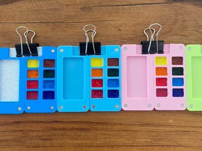Pocket Palette Pal (Travel Paint Palette)