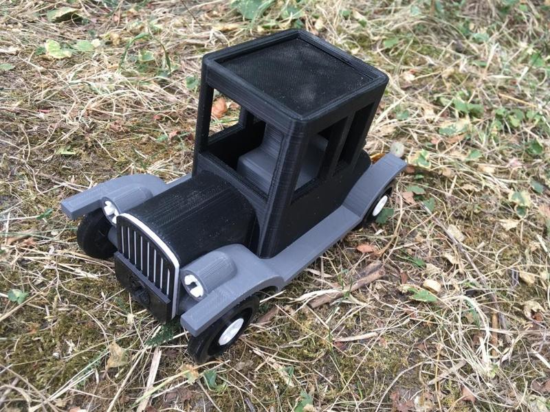 DISMOUNTABLE OLD CAR