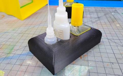 Glue and Cement Holders