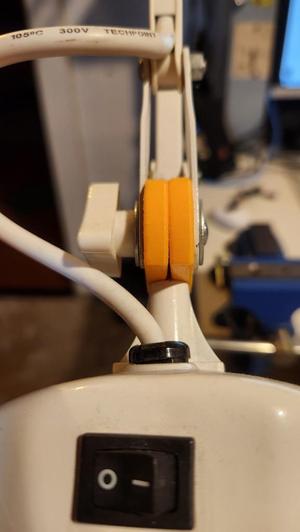 Bench Magnifying Lamp Attachment Clamp