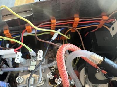 Cable Combs (Gaggiunio)