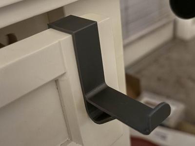 Drawer-Mount Headset Stand