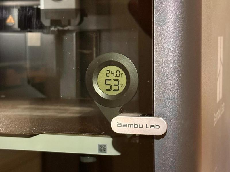 Hygrometer Door Holder