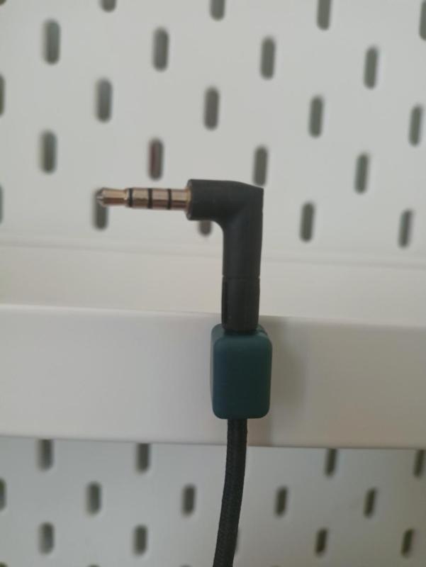 Magnetic Cable Clip
