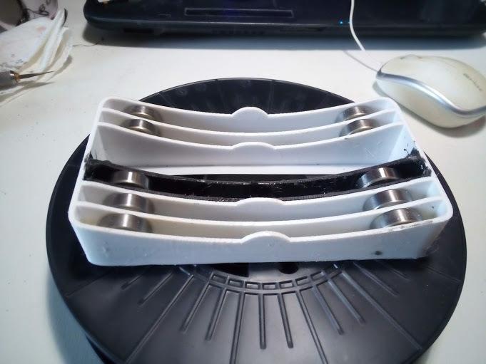 FILAMENT BOBBIN HOLDER WITH BEARINGS 608