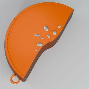 HALF ORANGE KEYCHAIN