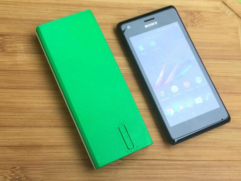 Elveet. Kinetic Charger Powerbank case