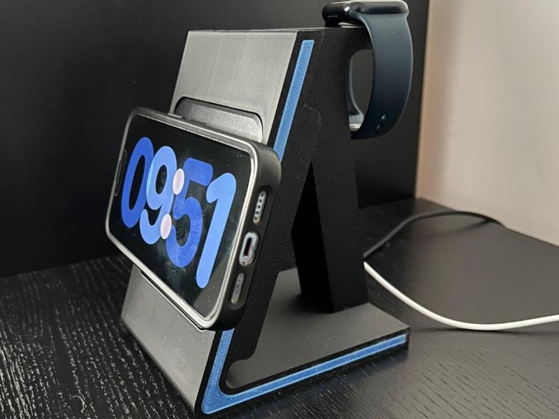 Quad Lock Wireless Charging Pad holder.