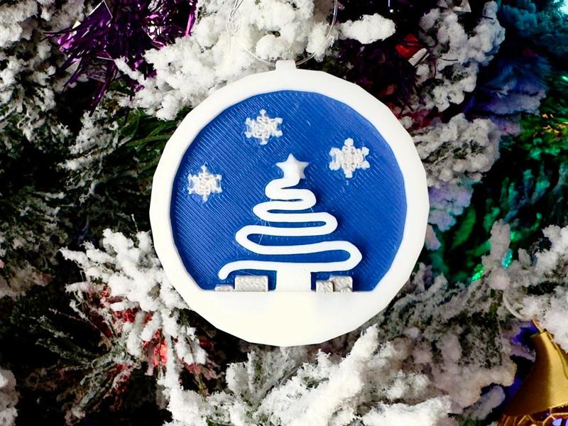 Night scene Christmas ornament