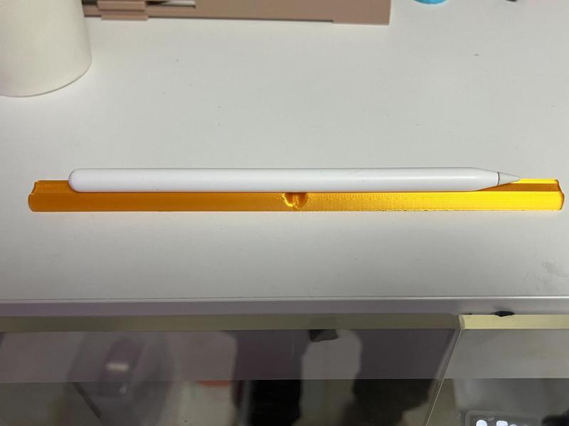Apple Pencil magnetic pen holder