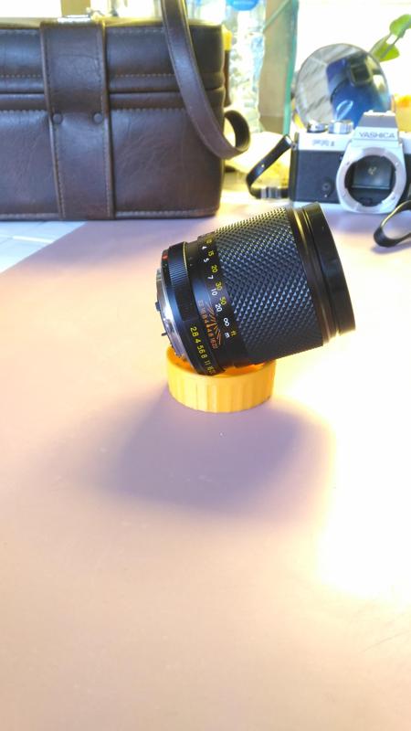 YASHICA FR II LENS DSB 135mm Back Cap