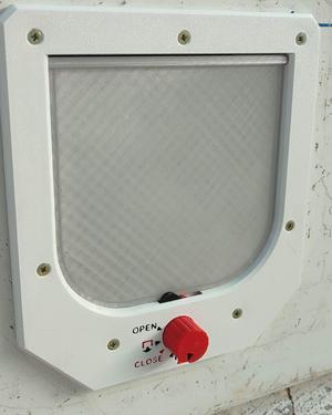 cat flap / cat flap Print-In-Place