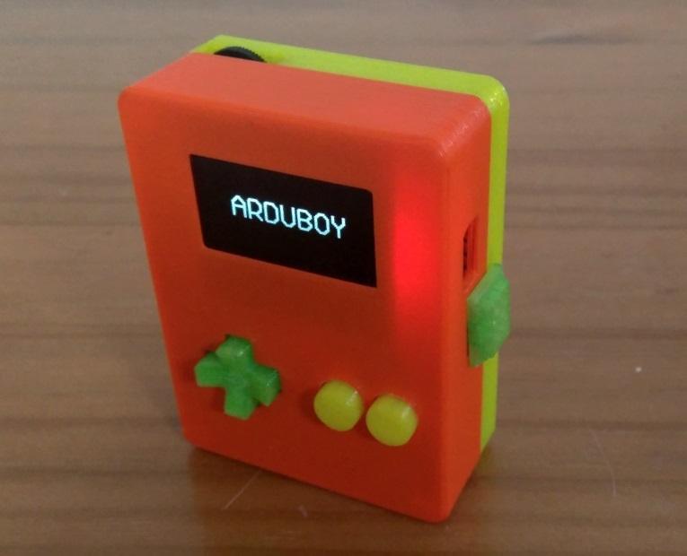 Arduino Handheld Game Console Case