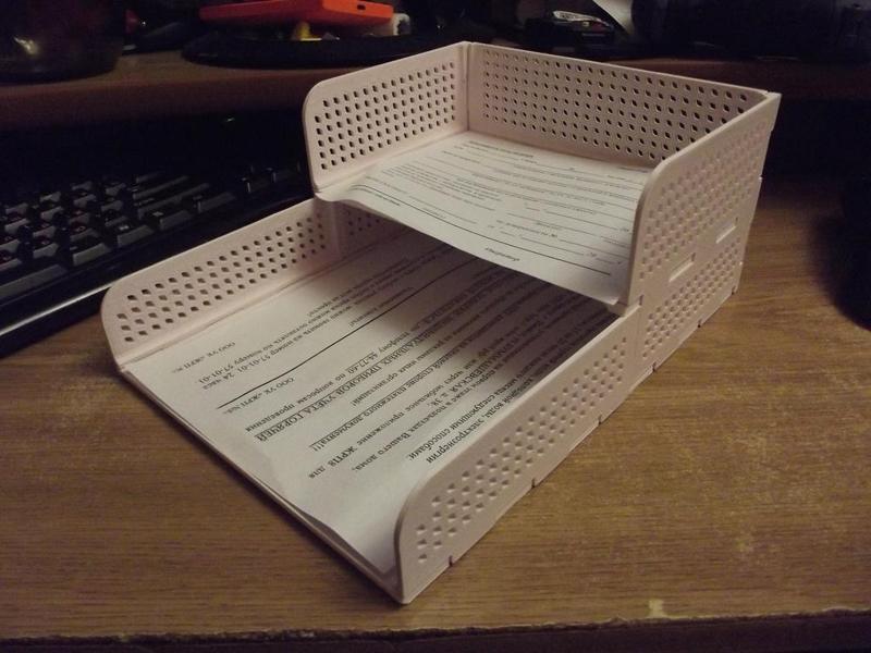 Paper tray