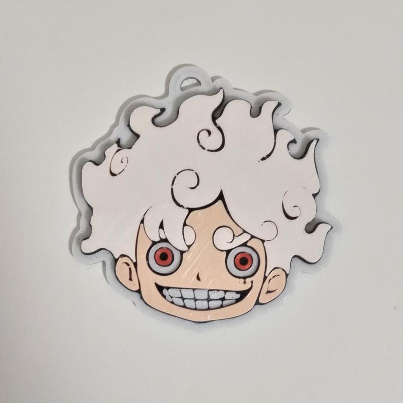 KEYCHAIN LUFFY GEAR 5 FIVE (ONE PIECE) - CHAVEIRO LUFFY GEAR 5 FIVE