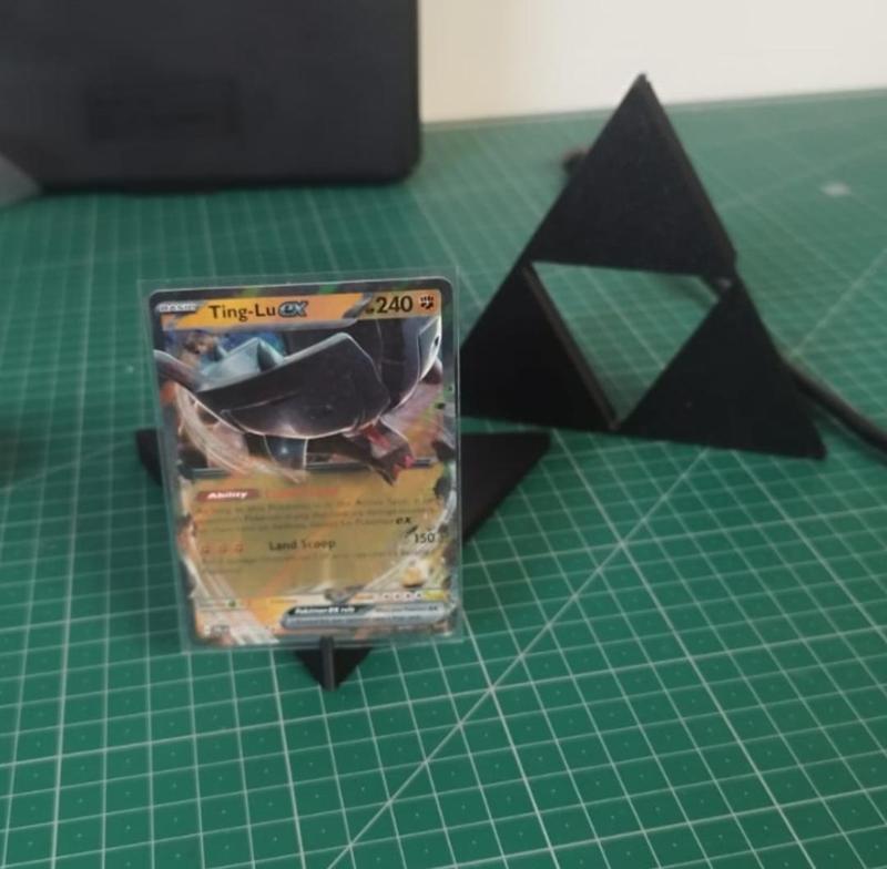 Pokemon Card Holder - Triforce Zelda