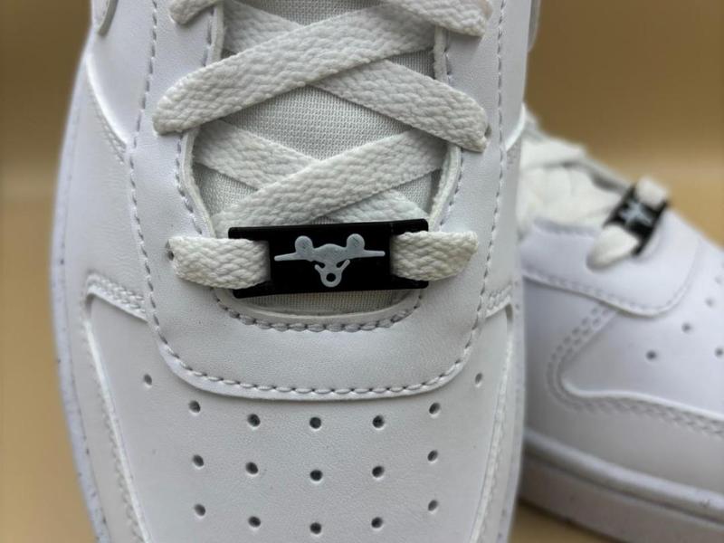 Sneaker Tag - USS Enterprise NCC-1701