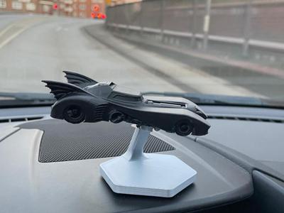 Dashboard Drifter – Drifting Batmobile  Model
