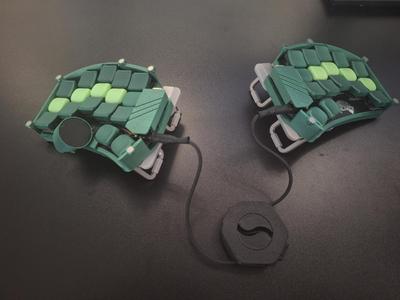Ferris Sweep v2.2 magnetic clamshell case