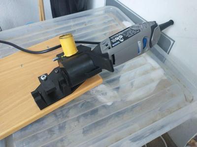 Archery arrow cutting jig for Dremel
