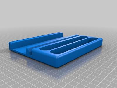 DM Screen Stand with Screen and Tablet Holder
