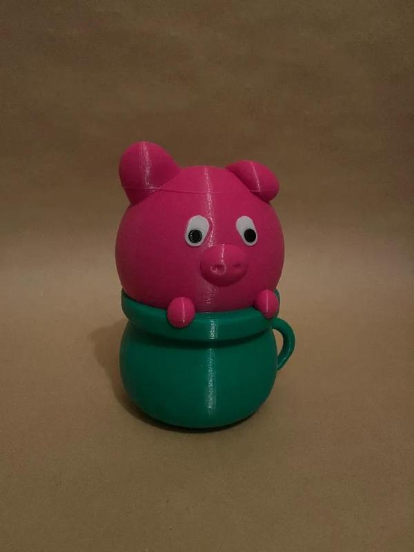 Piggy bank " Świnka w kubku " Pig   