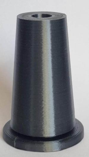 Overlock thread spool holder for sewing machine