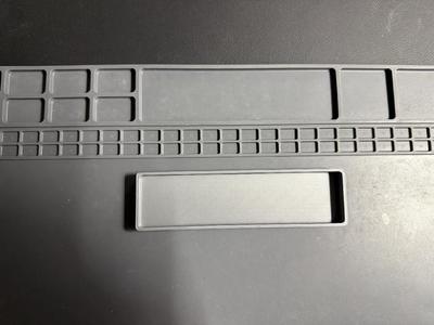 Silicone workmat bin   