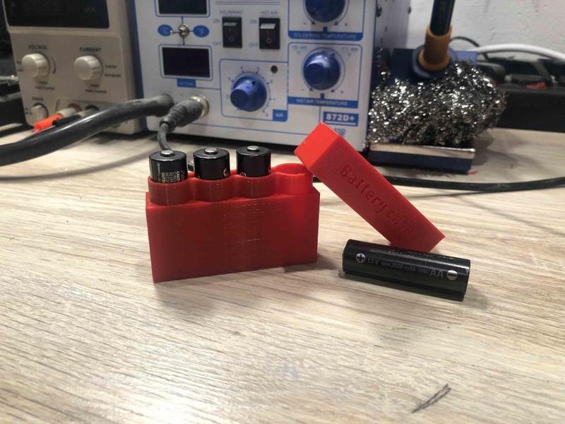 AA Battery case
