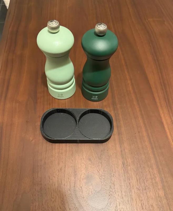 Salt and pepper mills Tray   