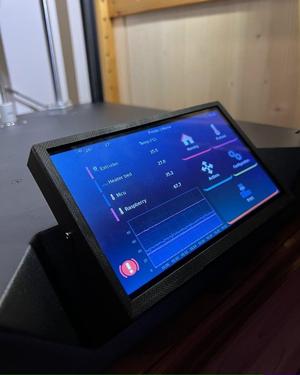Sapphire Pro Display mount