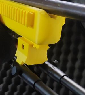 Bipied Picatinny conversion