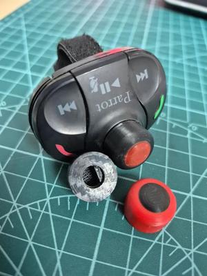 Button Parrot MKI9000   