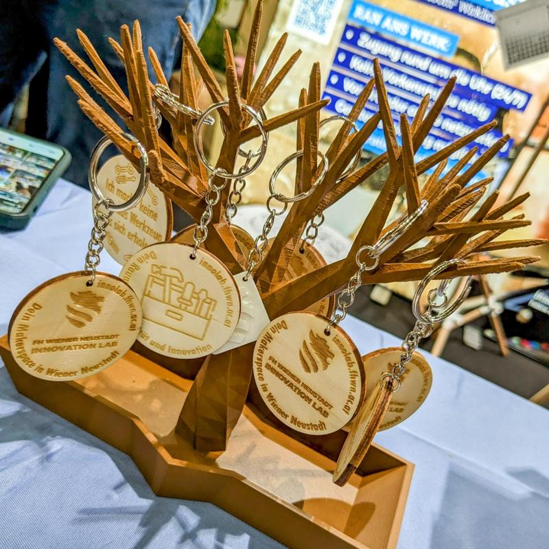 Schmuckständer/ Jewelry Tree